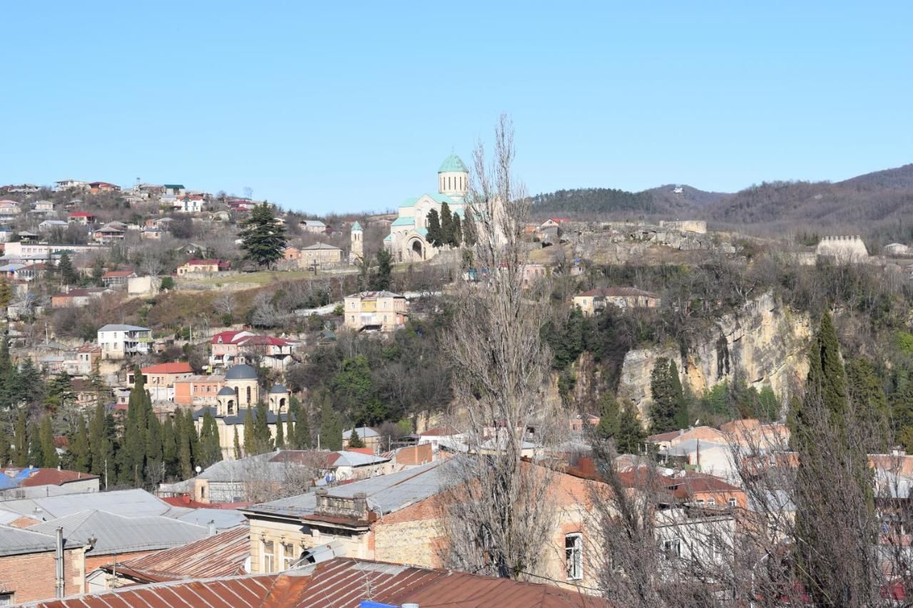 Гостевой дом Excellent house Кутаиси-15