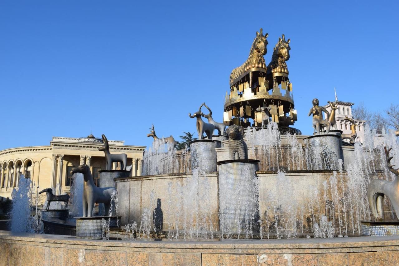 Гостевой дом Excellent house Кутаиси-10